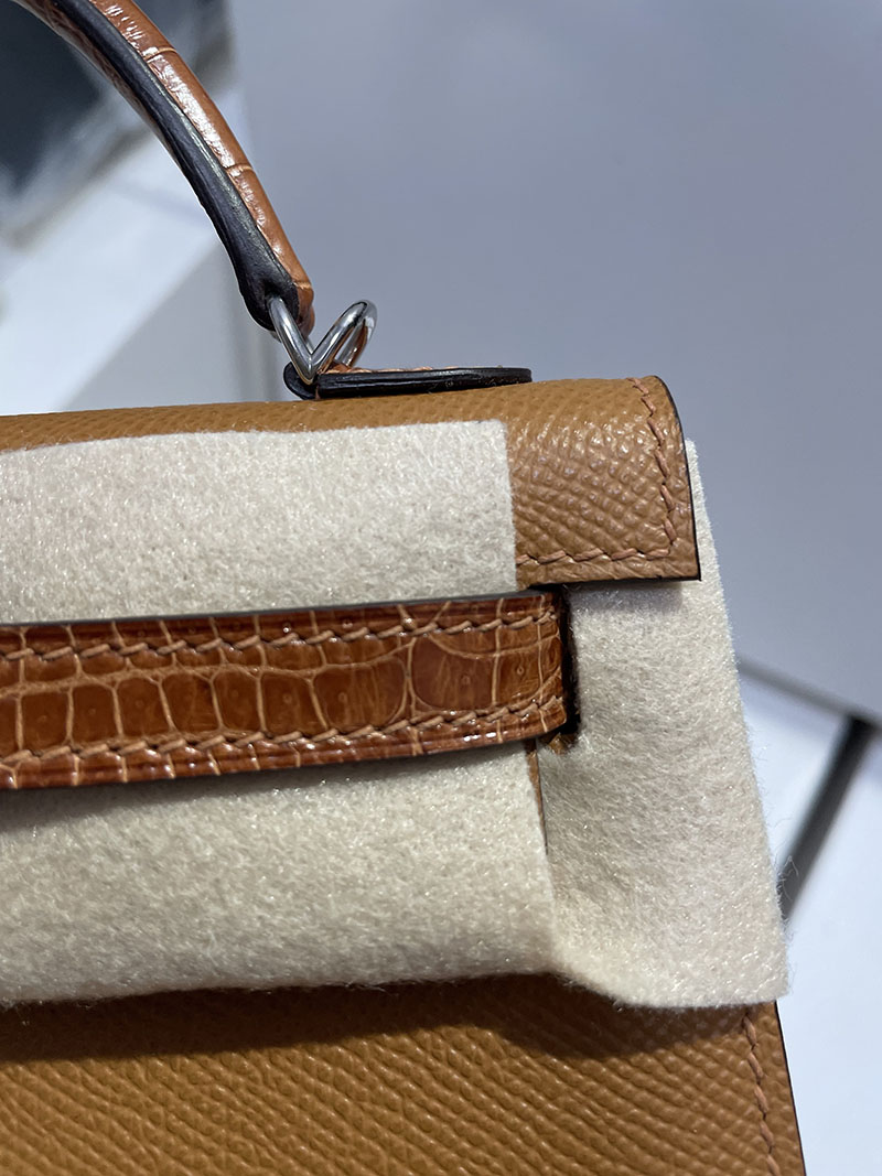 エルメス HERMES ケリーミニ2 タッチ ゴールド ヴォーエプソン/クロコダイル アリゲーターマット シルバー金具 2526257 - 画像 (3)