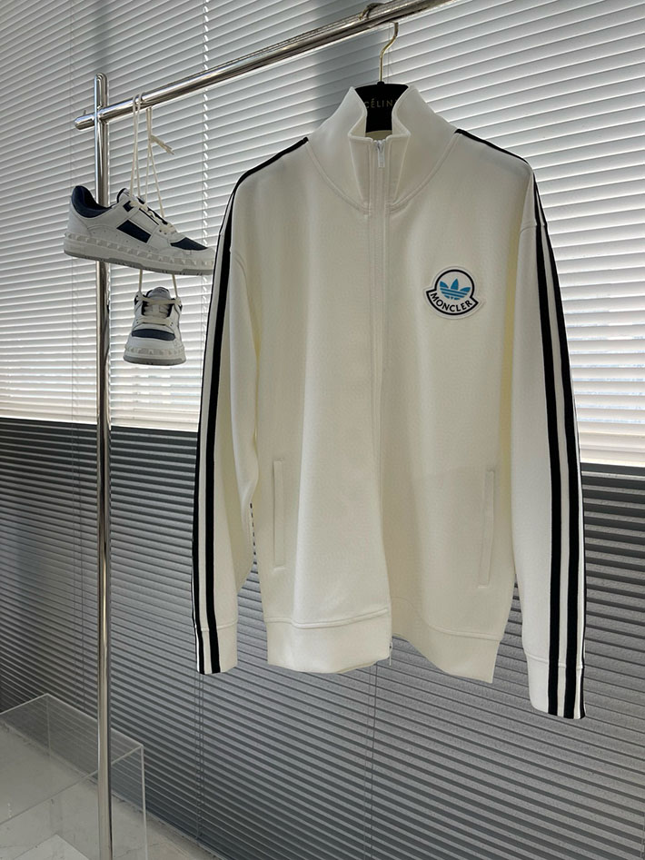 最高級モンクレールスーパーコピー MONCLER ロゴ パーカー パンツ 上下セット ホワイト 2525301 MONCLER セットアップ - 画像 (9)