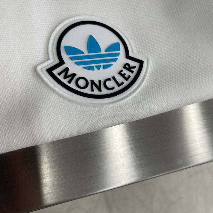 最高級モンクレールスーパーコピー MONCLER ロゴ パーカー パンツ 上下セット ホワイト 2525301 MONCLER セットアップ - 画像 (7)