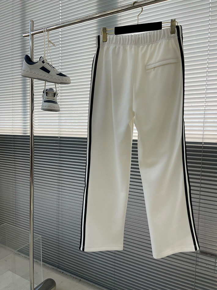 最高級モンクレールスーパーコピー MONCLER ロゴ パーカー パンツ 上下セット ホワイト 2525301 MONCLER セットアップ - 画像 (2)