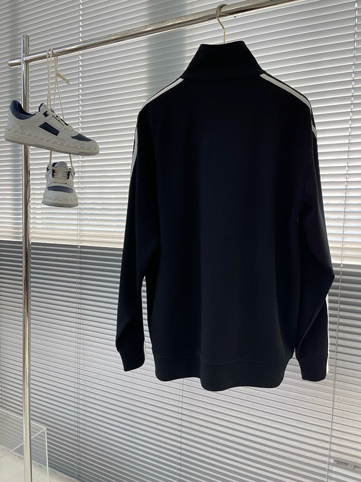 最高級モンクレールスーパーコピー MONCLER ロゴ パーカー パンツ 上下セット ブラック 2525302 MONCLER セットアップ - 画像 (5)