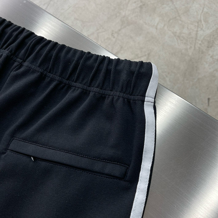 最高級モンクレールスーパーコピー MONCLER ロゴ パーカー パンツ 上下セット ブラック 2525302 MONCLER セットアップ - 画像 (2)