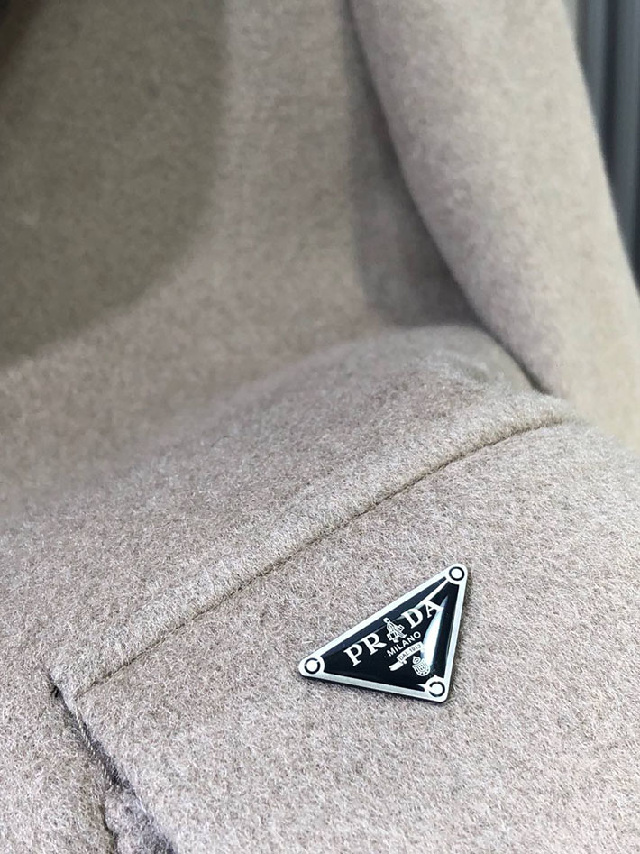 最高級プラダスーパーコピー PRADA チェスターコート ロングコート トレンチコート フード付き グレー 2525326 プラダ コート アウトレット - 画像 (5)