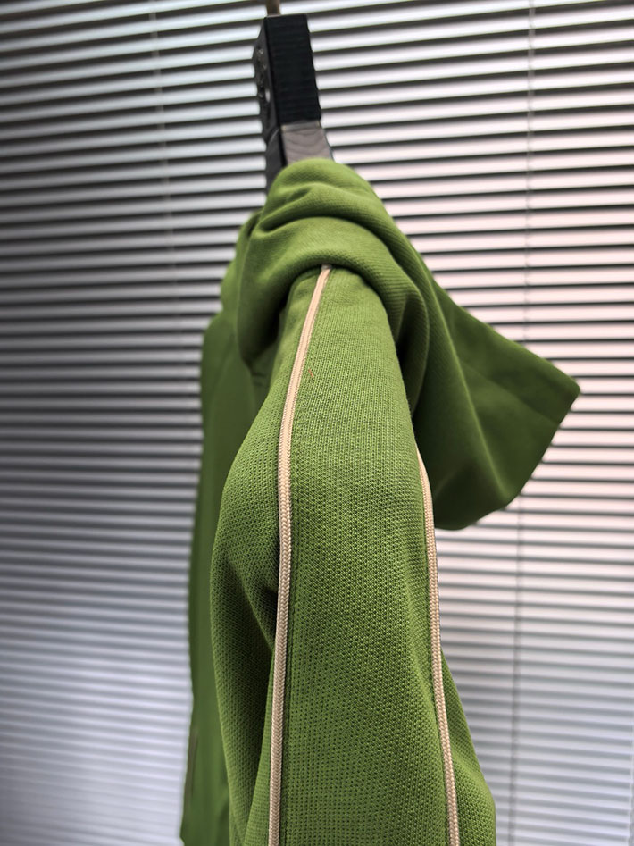 最高級ルイヴィトンスーパーコピー Vuitton シグネチャーフーディウィズエンブロイダリー カーキ 2525348 ヴィトン パーカー メンズ - 画像 (7)