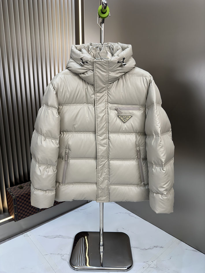 最高級プラダスーパーコピー PRADA オーバーサイズ ユニセックス ダウンジャケット ホワイト 2525380 今年 流行りのダウンジャケット - 画像 (9)