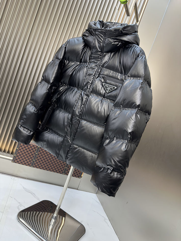 最高級プラダスーパーコピー PRADA オーバーサイズ ユニセックス ダウンジャケット ホワイト 2525380 今年 流行りのダウンジャケット - 画像 (6)