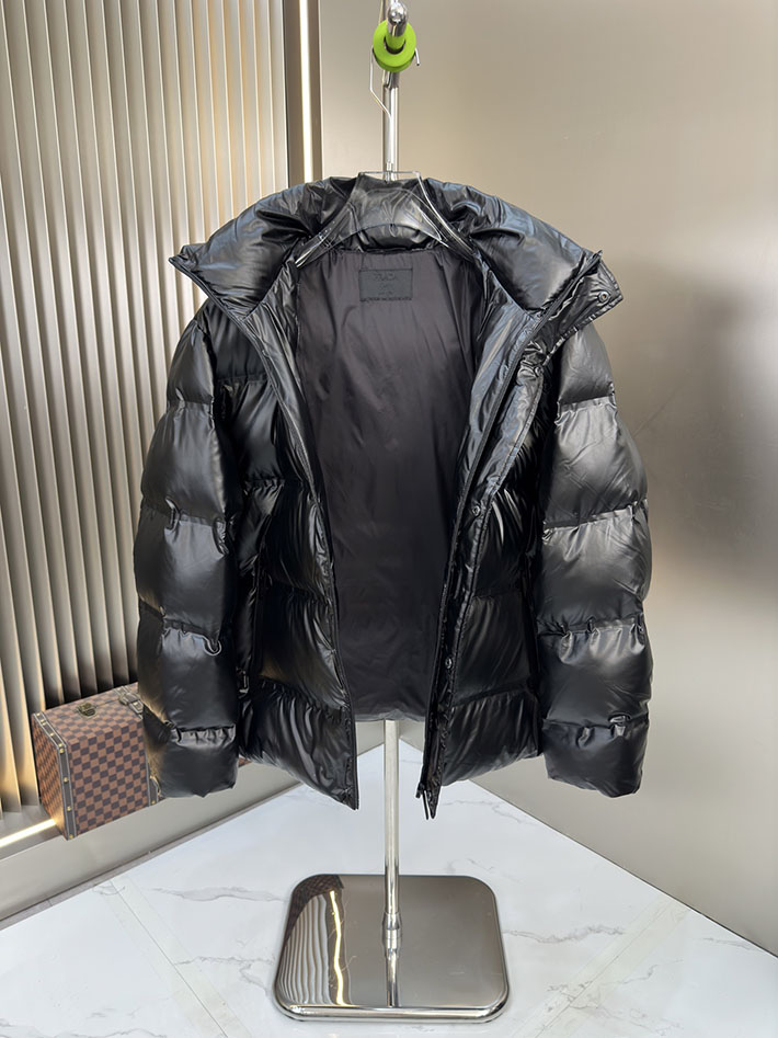 最高級プラダスーパーコピー PRADA オーバーサイズ ユニセックス ダウンジャケット ホワイト 2525380 今年 流行りのダウンジャケット - 画像 (5)