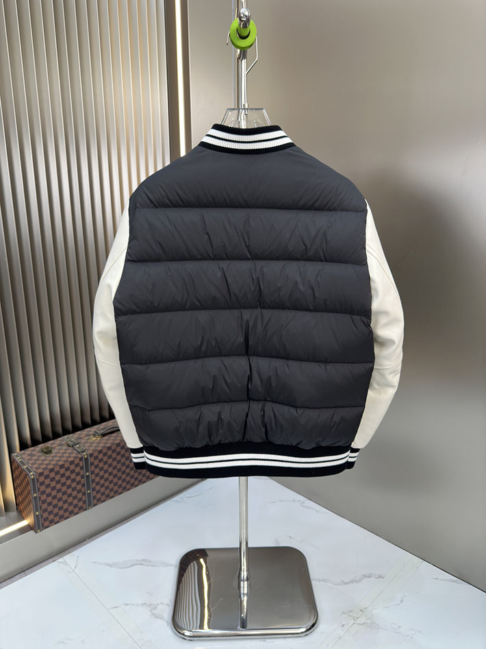 最高級モンクレールスーパーコピー Moncler 2025新作 スタジャン ダウンジャケット ブラック 2525384 今年 流行りのダウンジャケット - 画像 (2)