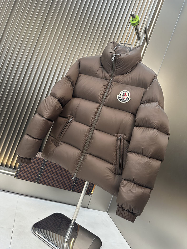 最高級モンクレールスーパーコピー Moncler Verone リバーシブル ダウンジャケット ブラウン 2525387 今年 流行りのダウンジャケット - 画像 (9)