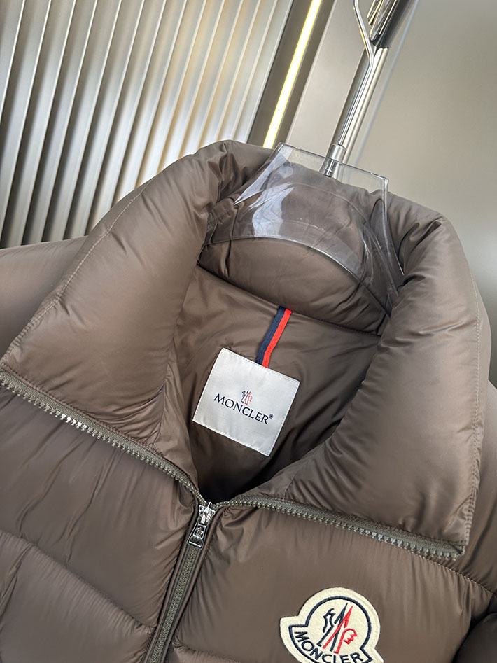 最高級モンクレールスーパーコピー Moncler Verone リバーシブル ダウンジャケット ブラウン 2525387 今年 流行りのダウンジャケット - 画像 (6)