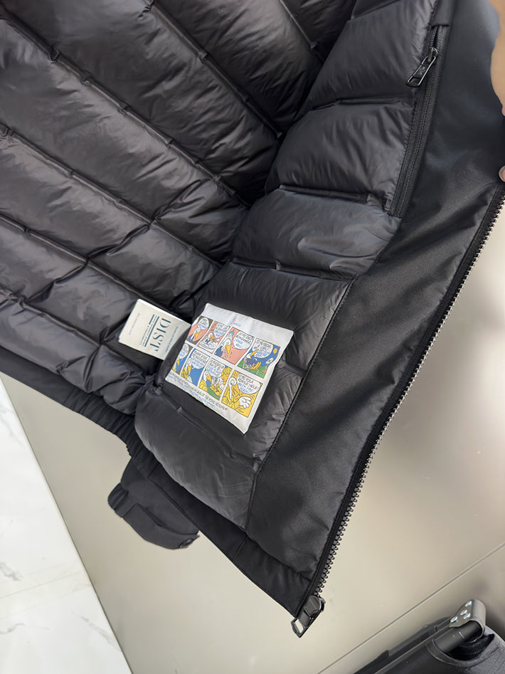 最高級モンクレールスーパーコピー Moncler フード ウインドブレーカー ジャケット ブラック 2525393 時代遅れ コート 2025 メンズ - 画像 (5)