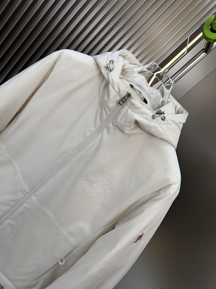 最高級モンクレールスーパーコピー Moncler フード ウインドブレーカー ジャケット ホワイト 2525394 時代遅れ コート 2025 メンズ - 画像 (6)