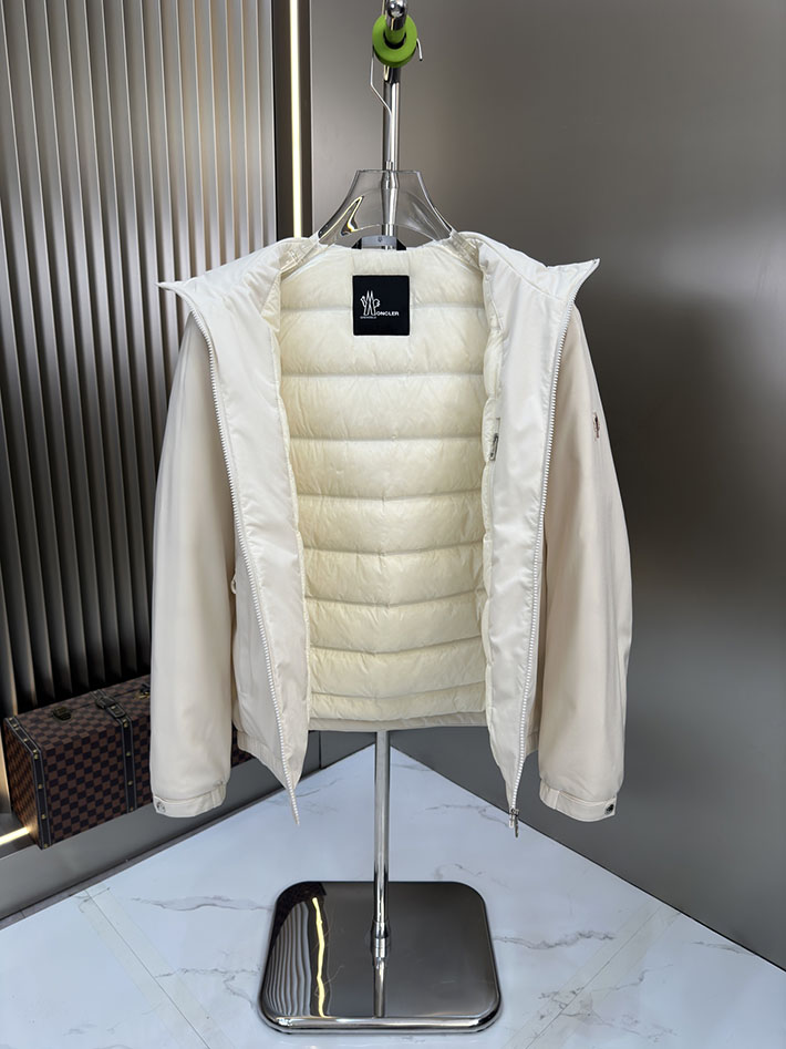 最高級モンクレールスーパーコピー Moncler フード ウインドブレーカー ジャケット ホワイト 2525394 時代遅れ コート 2025 メンズ - 画像 (4)