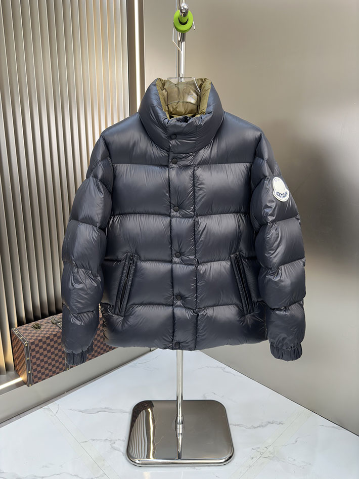 最高級モンクレールスーパーコピー Moncler Dervox ショート ダウンジャケット ブラック 2525400 今年 流行りのダウンジャケット - 画像 (9)