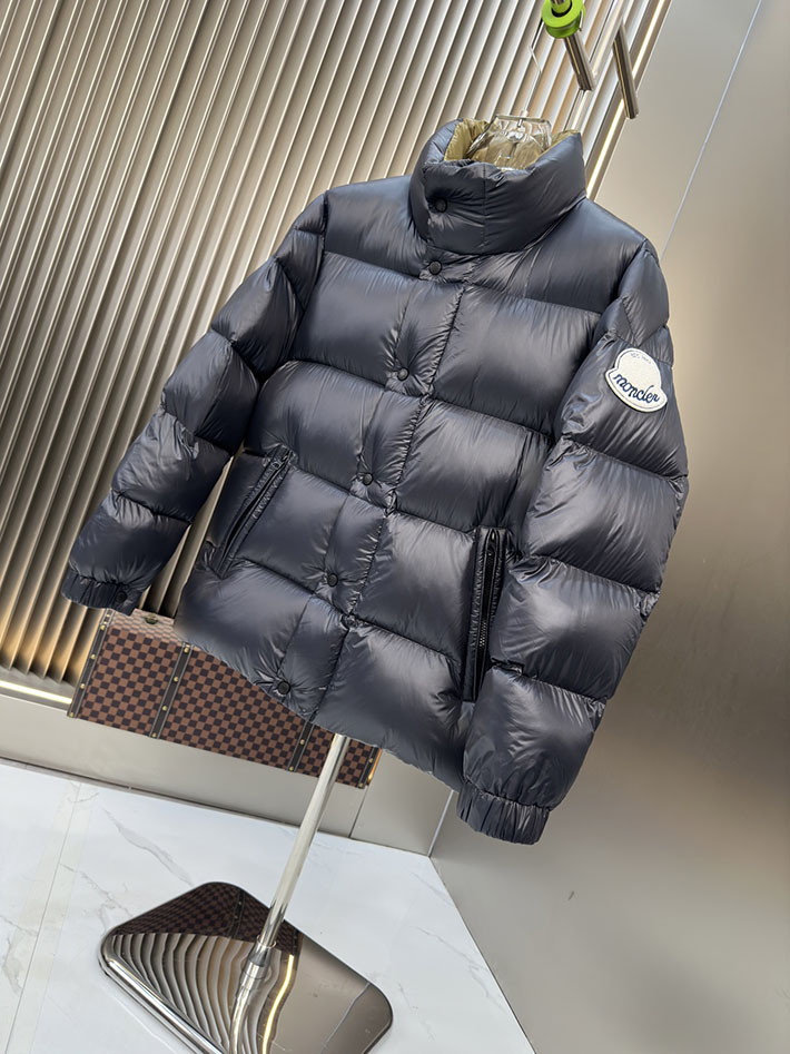最高級モンクレールスーパーコピー Moncler Dervox ショート ダウンジャケット ブラック 2525400 今年 流行りのダウンジャケット - 画像 (8)