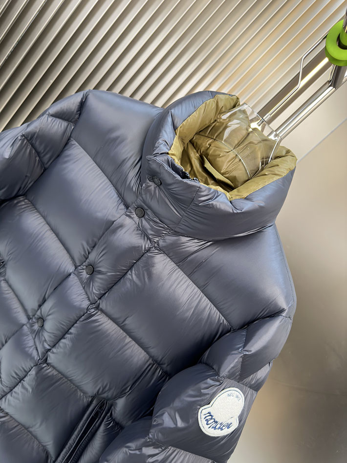 最高級モンクレールスーパーコピー Moncler Dervox ショート ダウンジャケット ブラック 2525400 今年 流行りのダウンジャケット - 画像 (4)