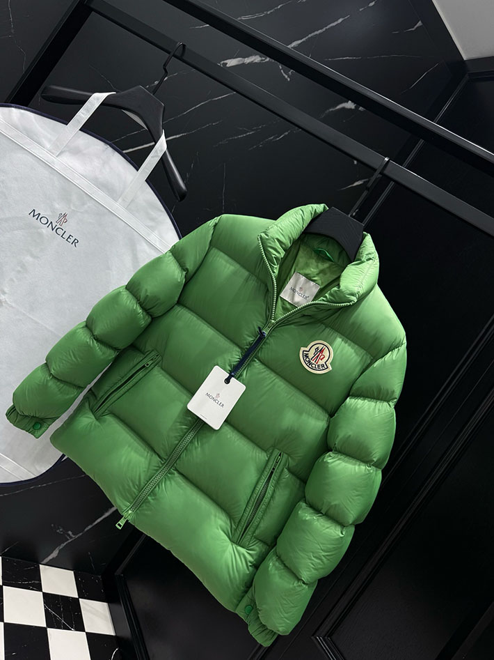 最高級モンクレールスーパーコピー Moncler 新作 ロゴパッチ付きダウンジャケットCITALA グリーン 2525402 モンクレール ダウン 定番 - 画像 (4)