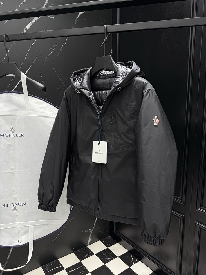 最高級モンクレールスーパーコピー Moncler GRENOBLE ダウンジャケット ブラック 2525404 モンクレール アウトレット どれくらい 安い - 画像 (5)
