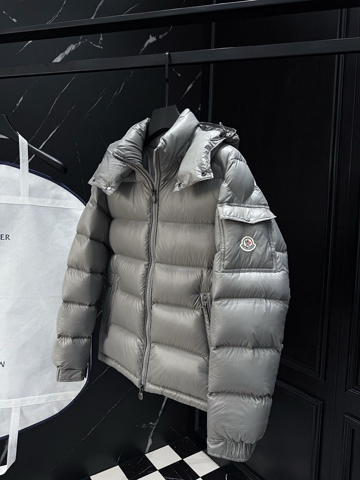 最高級モンクレールスーパーコピー Moncler Couyere ショートダウンジャケット グレー 2525412 バーバリー アウトレット 通販 - 画像 (4)