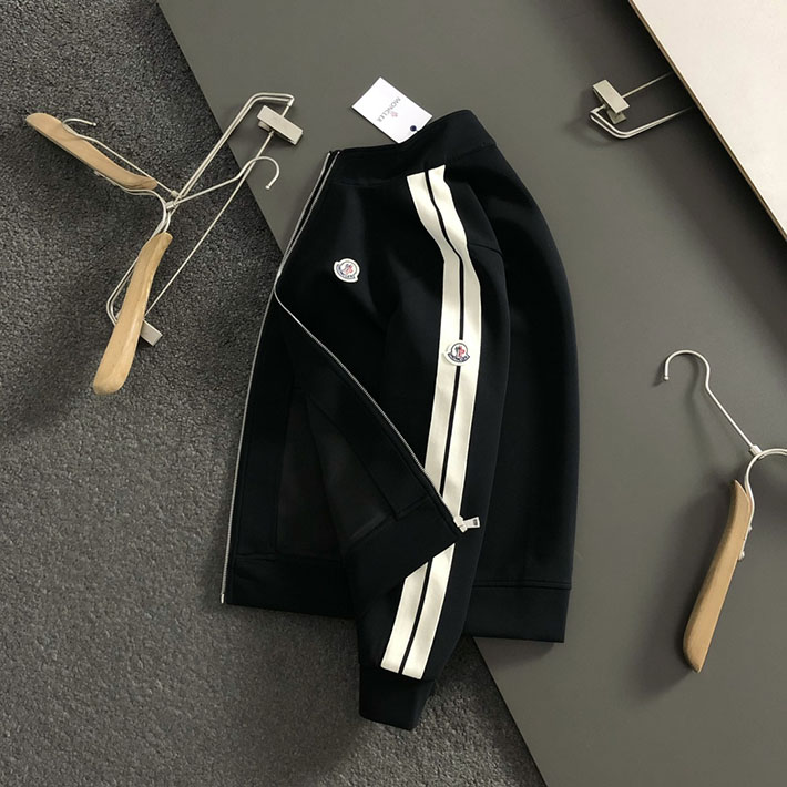最高級モンクレールスーパーコピー Moncler セットアップ メンズ スウェット上下 ブラック 2525417 モンクレール セットアップ 新作 - 画像 (6)
