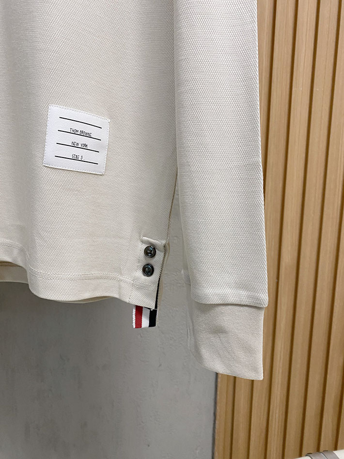 最高級トムブラウンスーパーコピー Thom Browne ストライプ ロングスリーブ ポロシャツ ホワイト 2525529 トム・ブラウン ポロシャツ 長袖 - 画像 (4)