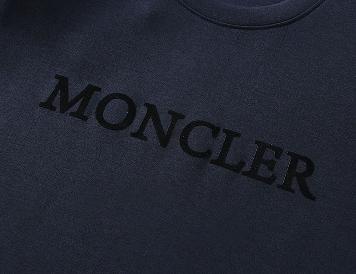 最高級モンクレールスーパーコピー MONCLER Tシャツ 長袖 メンズ おしゃれ ネイビー 2525572 モンクレール Tシャツ メンズ - 画像 (9)