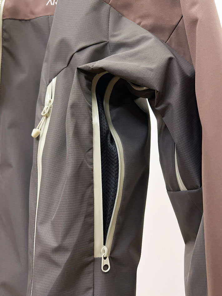 アークテリクス マウンテンパーカー BETA AR JACKET M ベータ AR ジャケット ブラウン 2525610 アークテリクス ジャケット 人気 - 画像 (3)