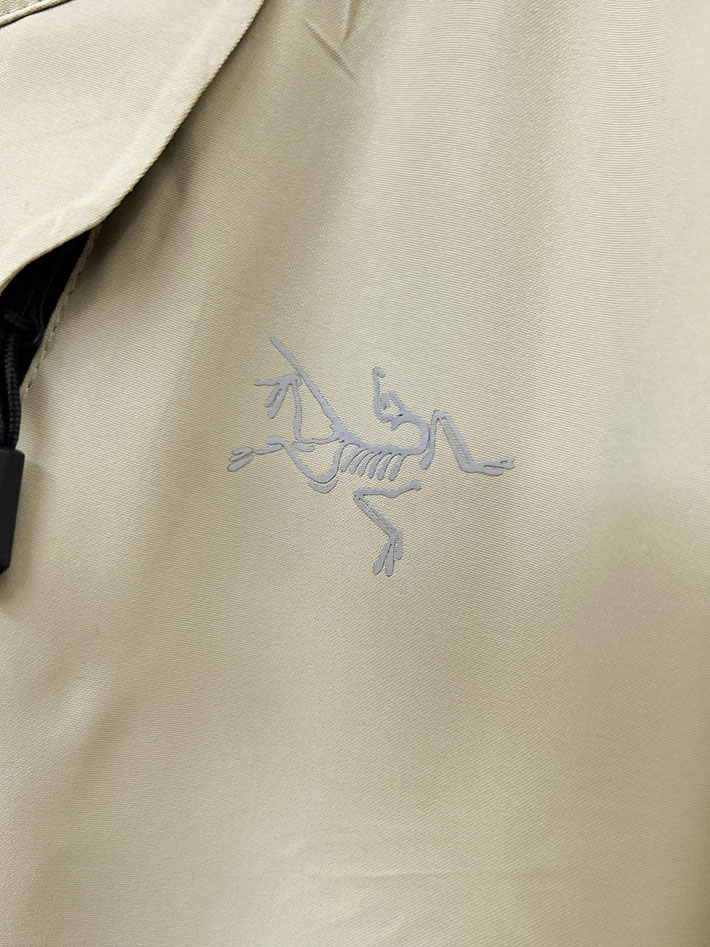 アークテリクス マウンテンパーカー BETA AR JACKET M ベータ AR ジャケット ベージュ 2525611 アークテリクス ジャケット 人気 - 画像 (10)