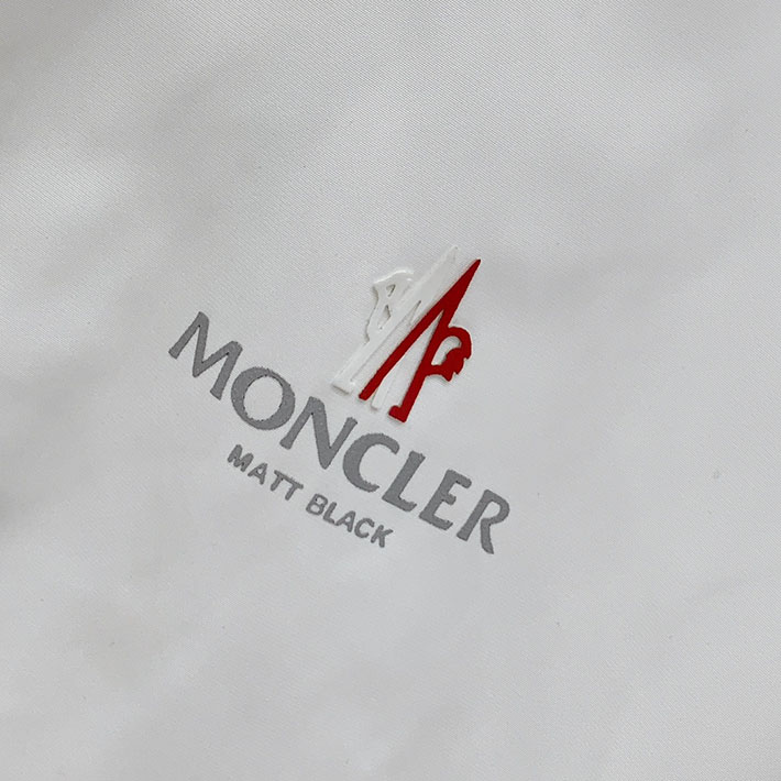 最高級モンクレールスーパーコピー MONCLER GRENOBLE メンズ アウター ジャケット ホワイト 2525623 モンクレール ナイロンジャケット メンズ - 画像 (7)