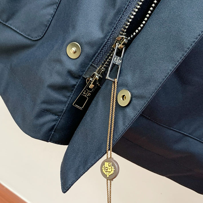 最高級ロロ・ピアーナスーパーコピー ジャケット トラベラー リバーシブル カシミヤ ナイロン ネイビー 2525632 ジャケット ナイロン ビジネス - 画像 (2)