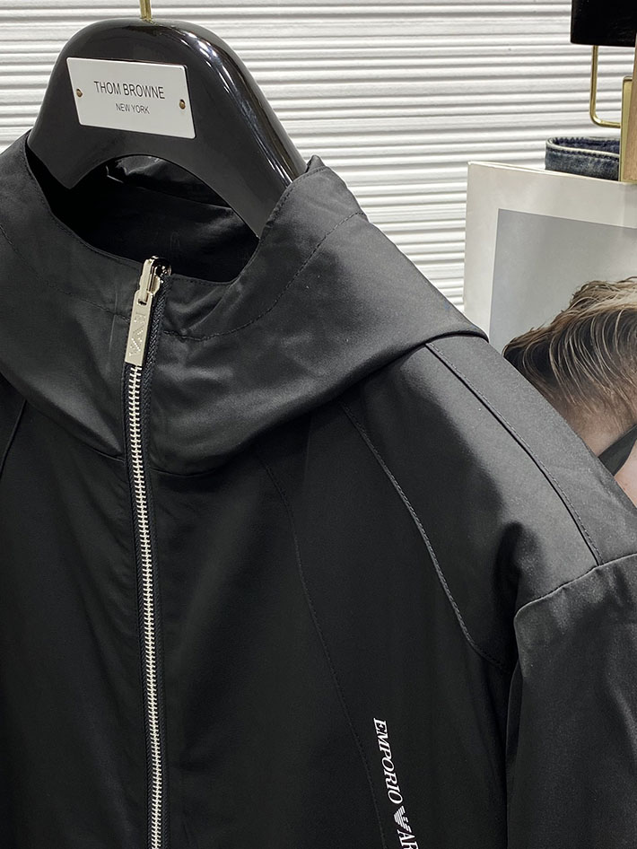最高級アルマーニスーパーコピー ARMANI ロゴプリントリバーシブルジャケット ブラック 2525662 アルマーニ ジャケット メンズ - 画像 (6)