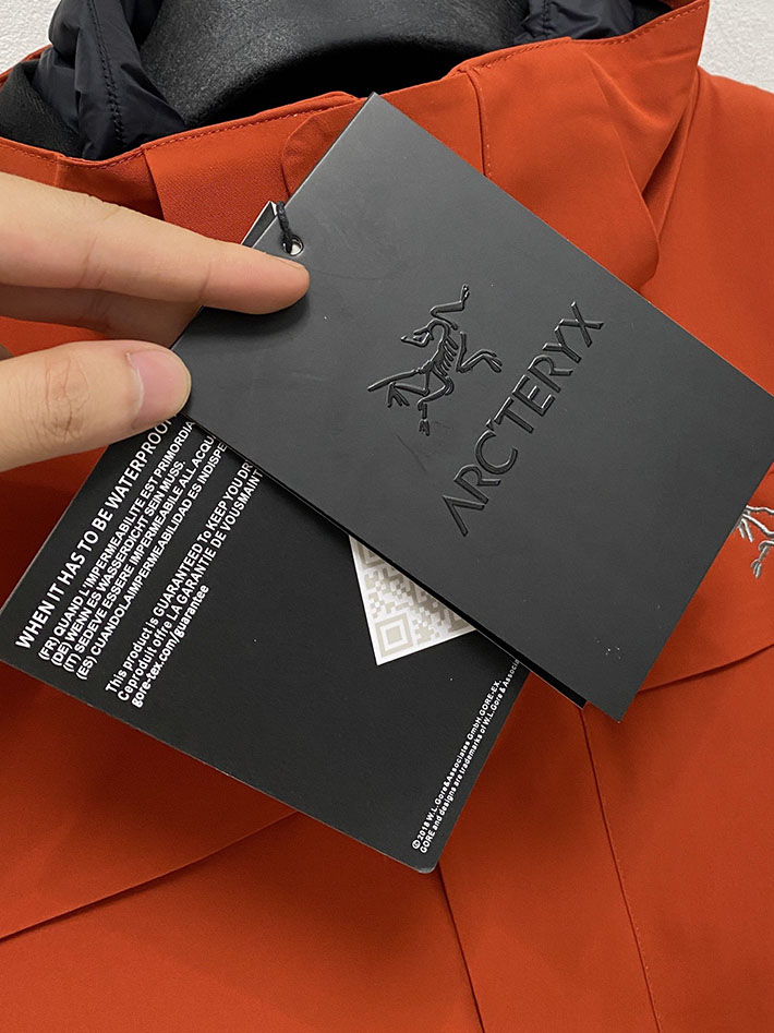 アークテリクス マウンテンパーカー ARC’TERYX アトム フーディ ナイロンジャケット レッド 2525675 アークテリクス ジャケット レディース - 画像 (6)