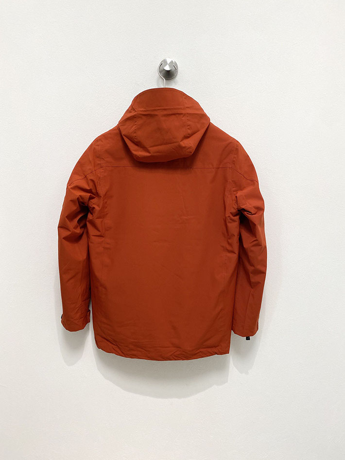 アークテリクス マウンテンパーカー ARC’TERYX アトム フーディ ナイロンジャケット レッド 2525675 アークテリクス ジャケット レディース - 画像 (2)