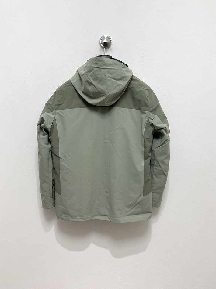 アークテリクス マウンテンパーカー ARC’TERYX アトム フーディ ナイロンジャケット グレー 2525679 アークテリクス ジャケット レディース - 画像 (3)