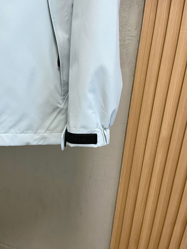 アークテリクス マウンテンパーカー ARC’TERYX アトム フーディ ナイロンジャケット スカイブルー 2525681 アークテリクス レディース 人気 - 画像 (3)