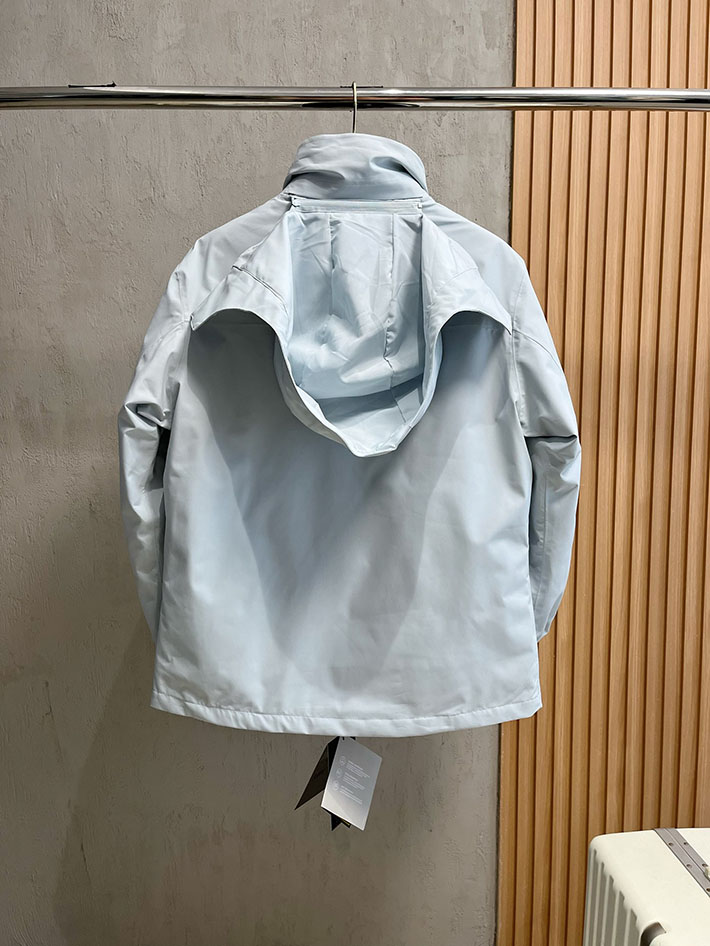 アークテリクス マウンテンパーカー ARC’TERYX アトム フーディ ナイロンジャケット スカイブルー 2525681 アークテリクス レディース 人気 - 画像 (2)