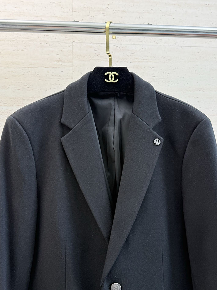 最高級ゼニアスーパーコピー ZEGNA スリーピーススーツ メンズ 2つ釦フロント サマーウール生地 ブラック 2525698 ゼニア スーツ セール - 画像 (10)