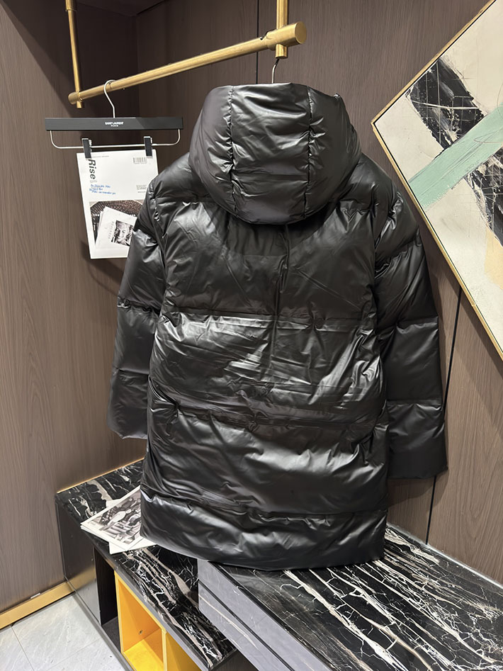 最高級プラダスーパーコピー PRADA ロゴ プリント トライアングルキルティング ダウンジャケット 2525728 プラダ ダウンジャケット メンズ - 画像 (7)