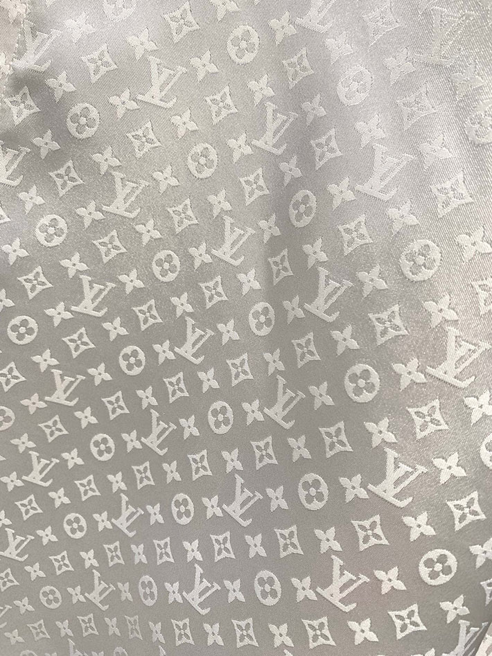 ルイヴィトン LV ミニ モノグラム シルクイブニングシャツ 1AGNAD Louis Vuitton ルイヴィトン ワイシャツ - 画像 (3)