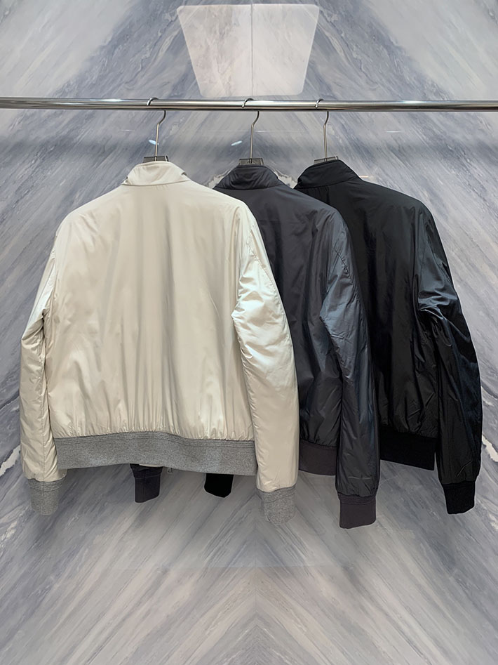 最高級モンクレールスーパーコピー Moncler Laramon ショートダウンジャケット ホワイト 2525794 モンクレール ダウン アウトレット - 画像 (8)