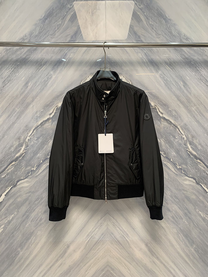 最高級モンクレールスーパーコピー Moncler Laramon ショートダウンジャケット ホワイト 2525794 モンクレール ダウン アウトレット - 画像 (7)