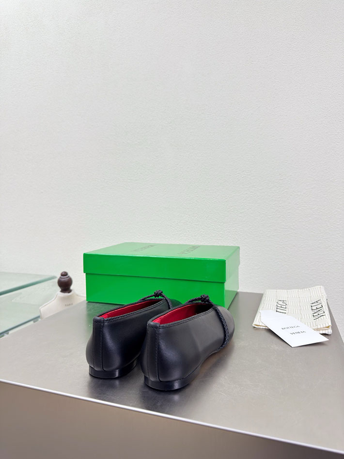 最高級ボッテガスーパーコピー Bottega Veneta ローサ メリージェーン バレリーナ 2627002 ボッテガ 靴 アウトレット - 画像 (6)