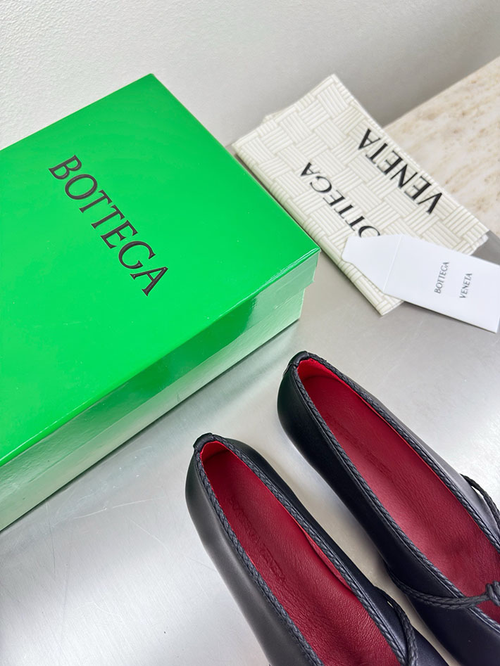 最高級ボッテガスーパーコピー Bottega Veneta ローサ メリージェーン バレリーナ 2627002 ボッテガ 靴 アウトレット - 画像 (3)