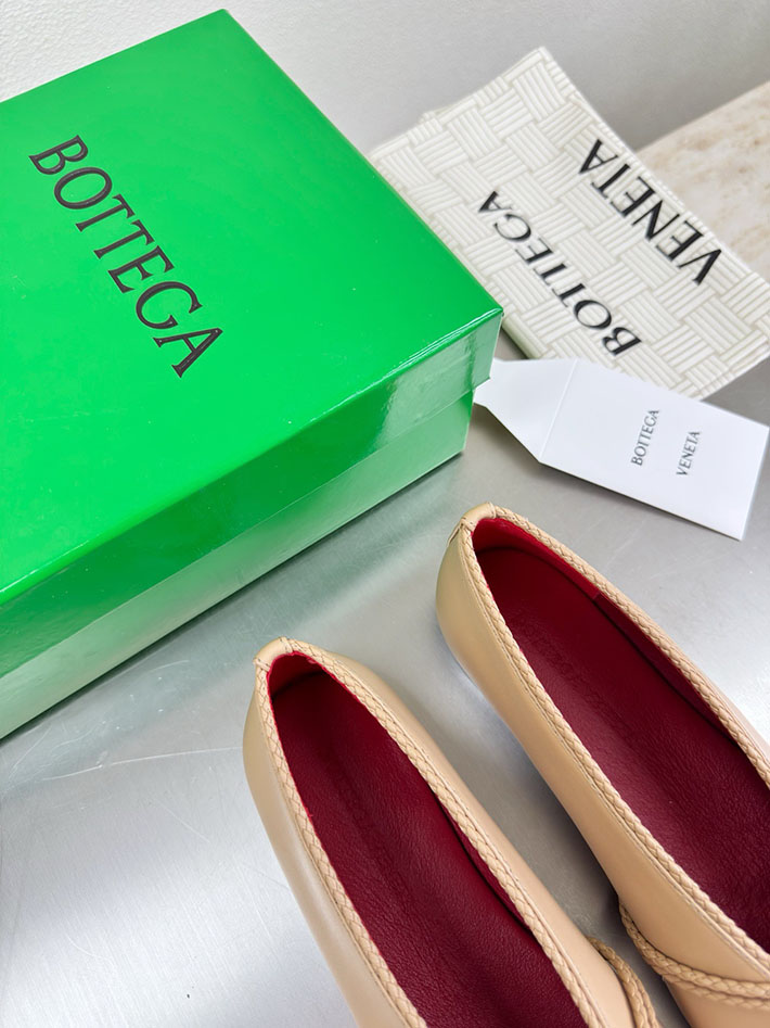 最高級ボッテガスーパーコピー Bottega Veneta ローサ メリージェーン バレリーナ 2627005 ボッテガ バレエシューズ - 画像 (6)