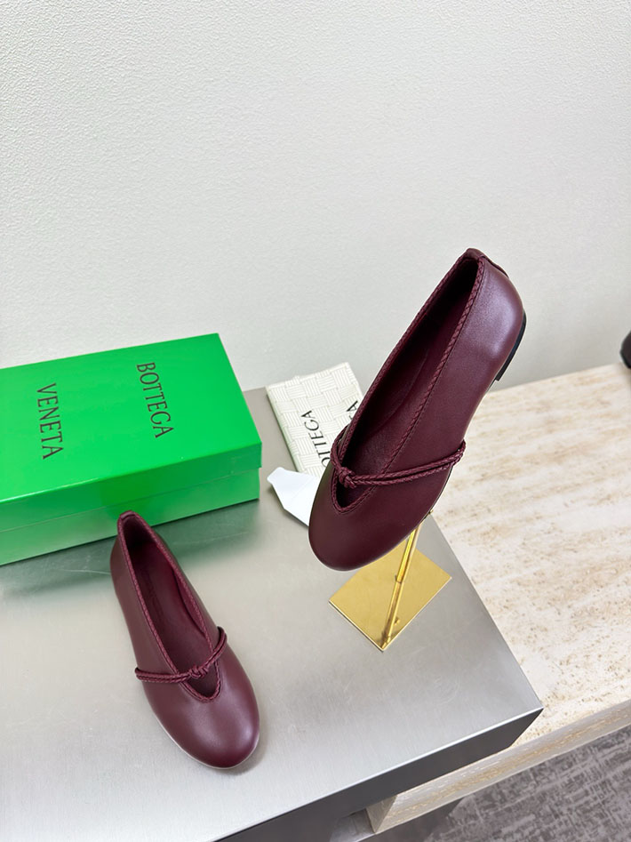 最高級ボッテガスーパーコピー Bottega Veneta ローサ メリージェーン バレリーナ 2627006 バレーシューズ レディース おしゃれ - 画像 (9)