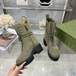 グッチ アンクルブーツ