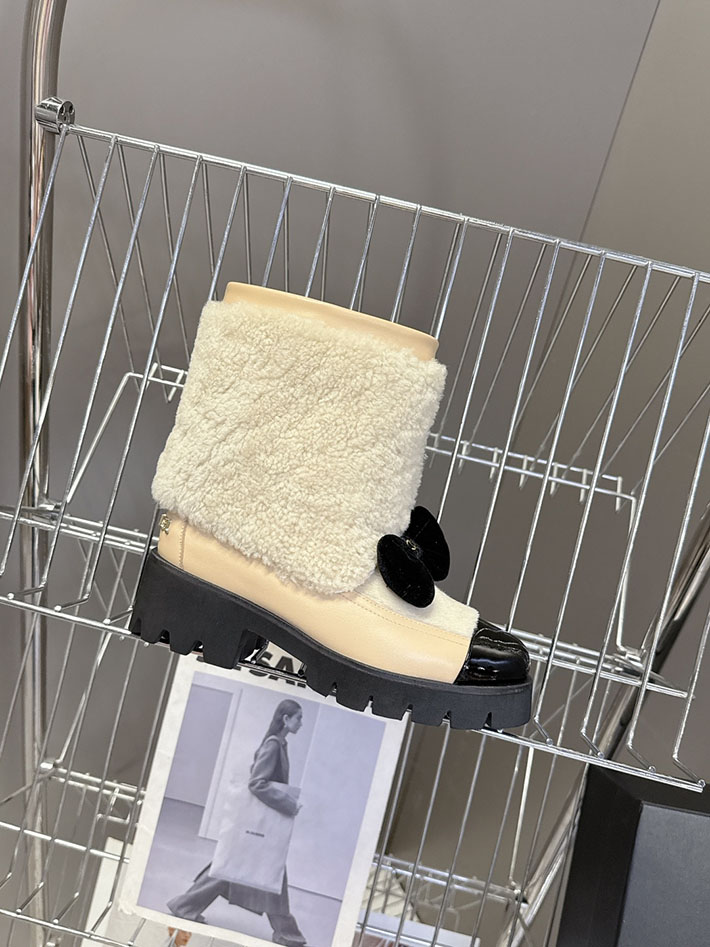最高級シャネルスーパーコピー CHANEL ショート ブーツ G46636-B21528-U2879 CHANEL ショートブーツ レディース - 画像 (9)