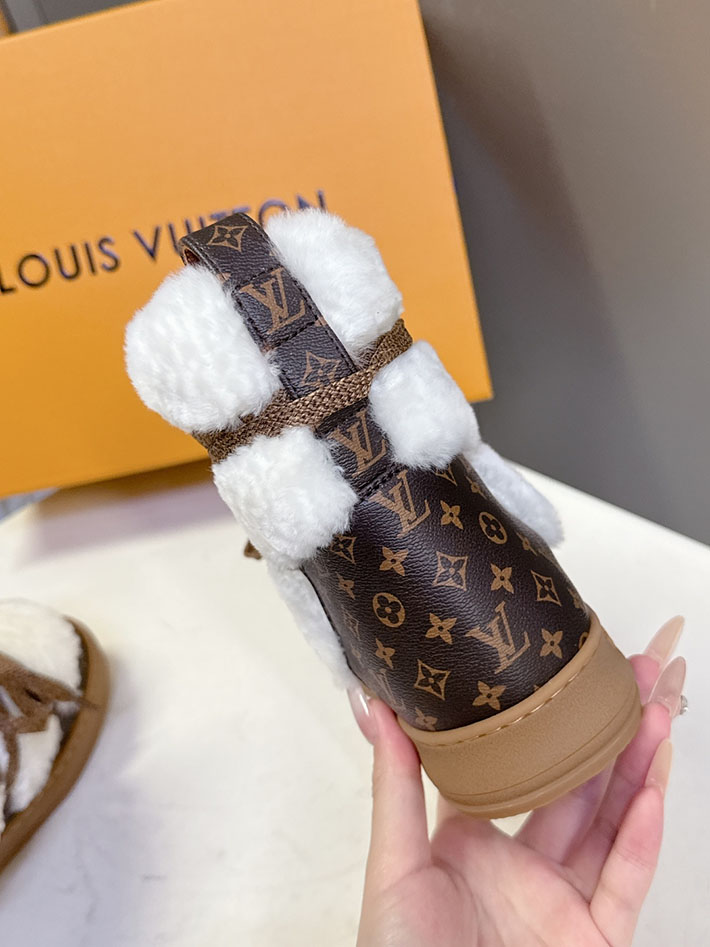 最高級ルイヴィトンスーパーコピー LV クラウド レースアップ アンクルブーツスニーカー 1AIV27 ルイヴィトン ブーツ 新作 - 画像 (5)