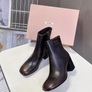 Miumiu ブーツ レディース