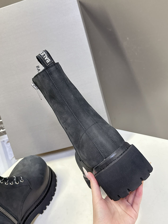 最高級バレンシアガスーパーコピー BALENCIAGA Stomper ジップ付きブーティ ブラック 847309WCB901000 バレンシアガ ブーツ コーデ - 画像 (6)